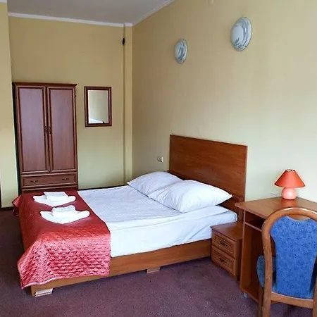 Hotel Omega