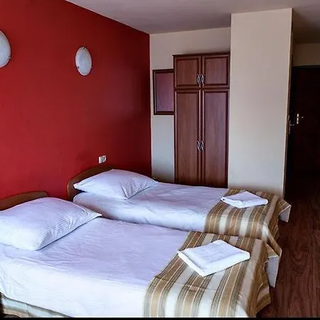 Hotel Omega